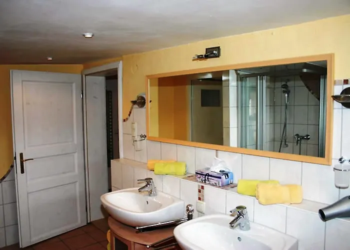 مزرعة للإقامة Bauernhof Heist *